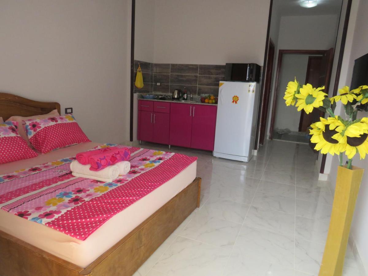 Apartment Bella Rosa Near The Sea Redsealine Hurghada Bagian luar foto