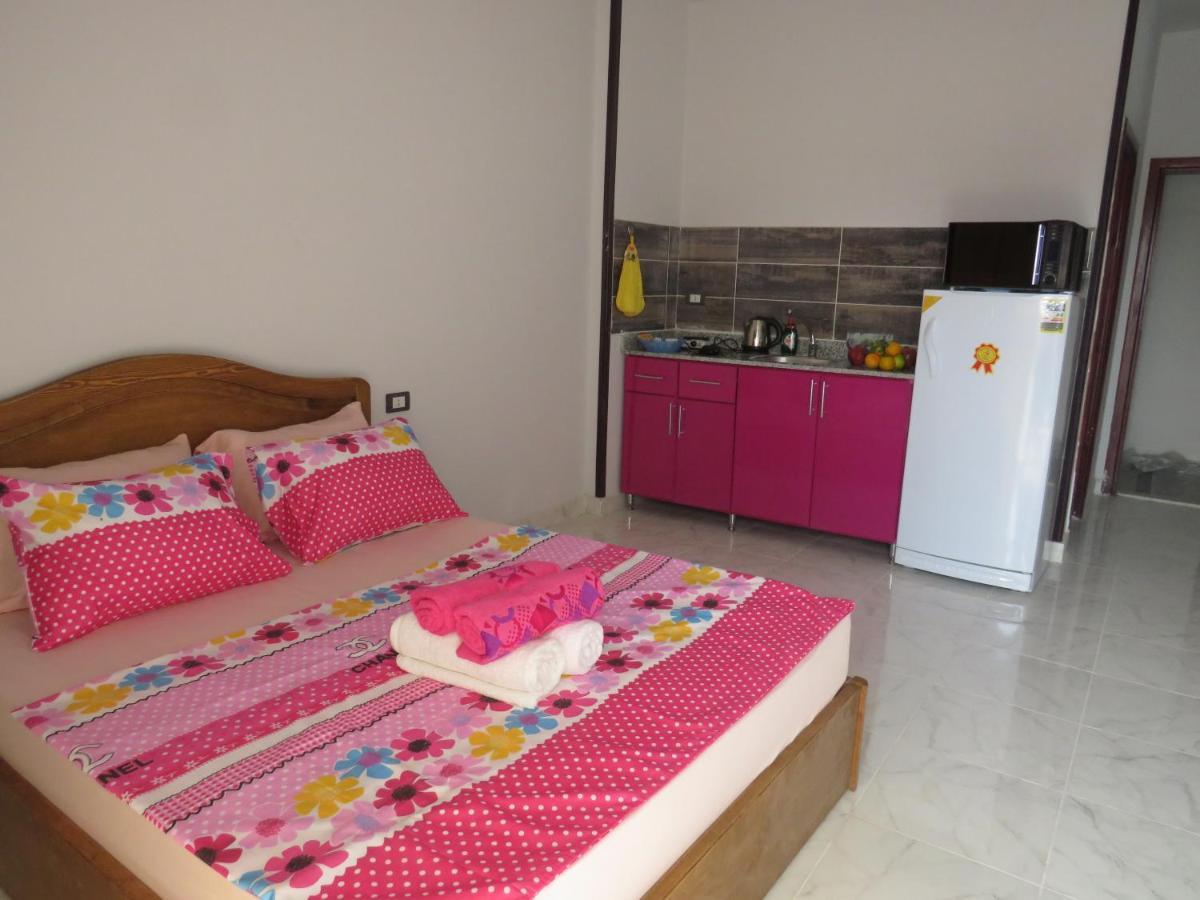 Apartment Bella Rosa Near The Sea Redsealine Hurghada Bagian luar foto