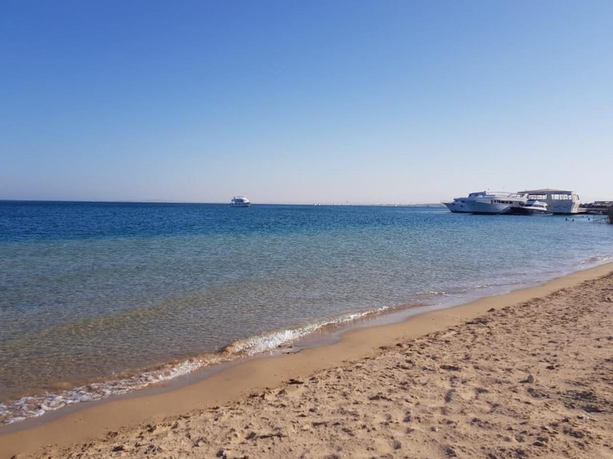 Apartment Bella Rosa Near The Sea Redsealine Hurghada Bagian luar foto
