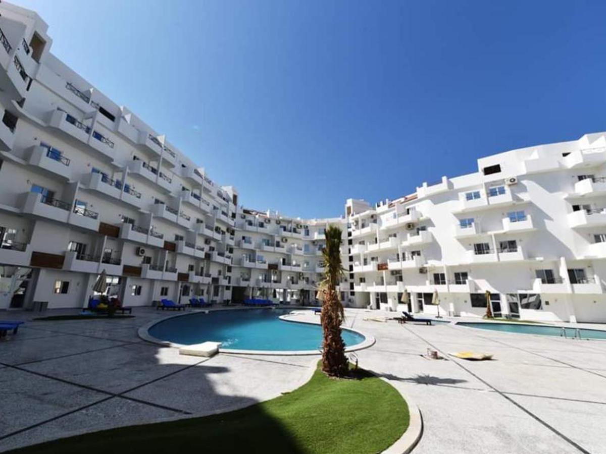 Apartment Bella Rosa Near The Sea Redsealine Hurghada Bagian luar foto