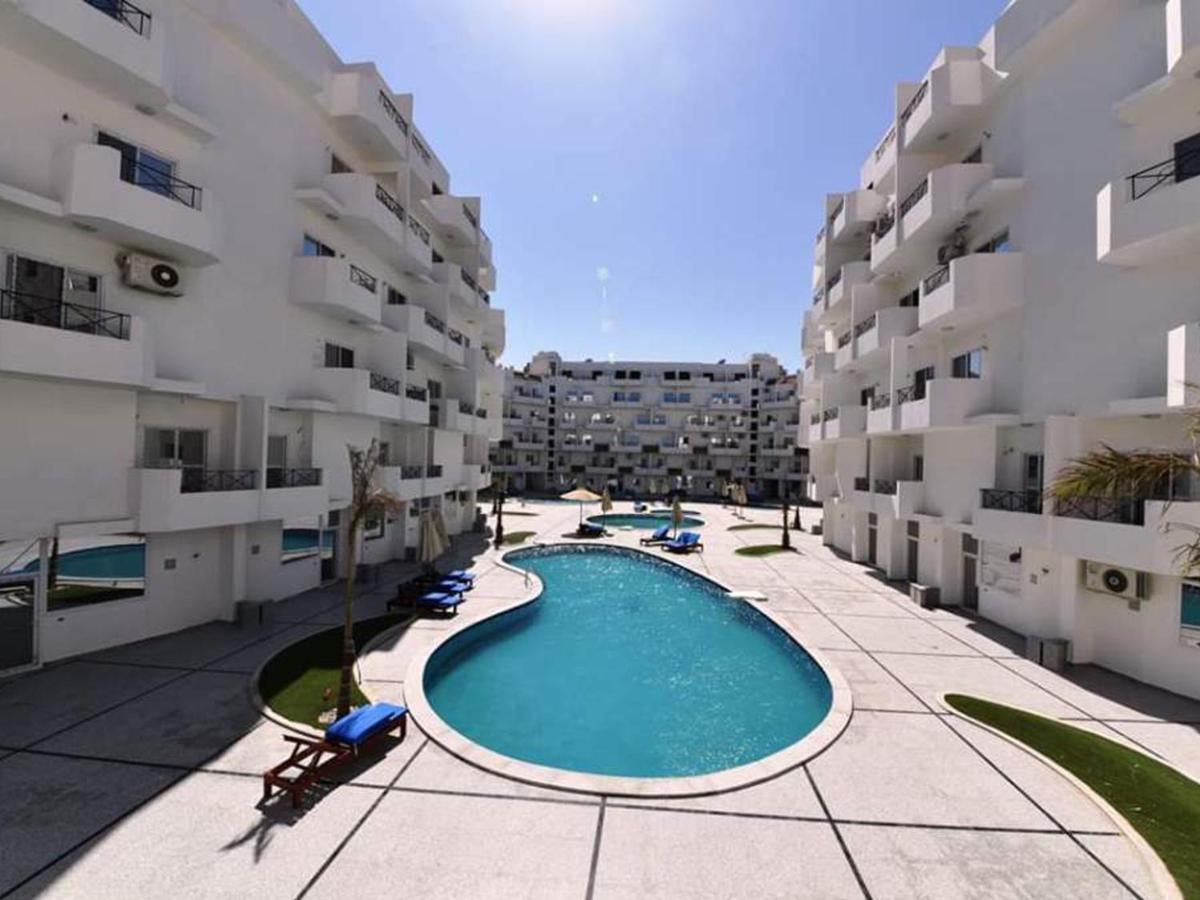 Apartment Bella Rosa Near The Sea Redsealine Hurghada Bagian luar foto
